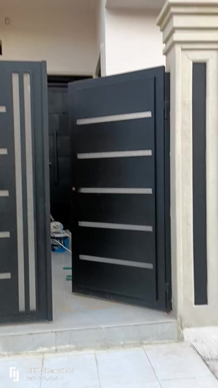 بيت للايجار العنوان الكفاءت الثانيه زيرو للاستفسار مكتب الخيمة سايدين الصورة الحدباء
***********
