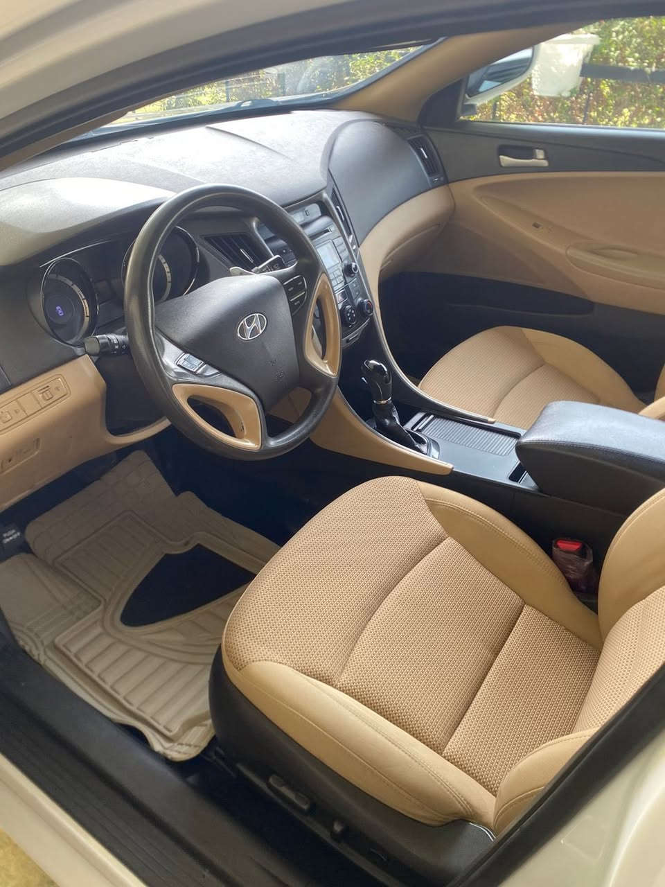 السلام عليكم سوناتا 13 شكل 14 مكفوله من كلشي جديده السعر 138 الأستفسار ***********
