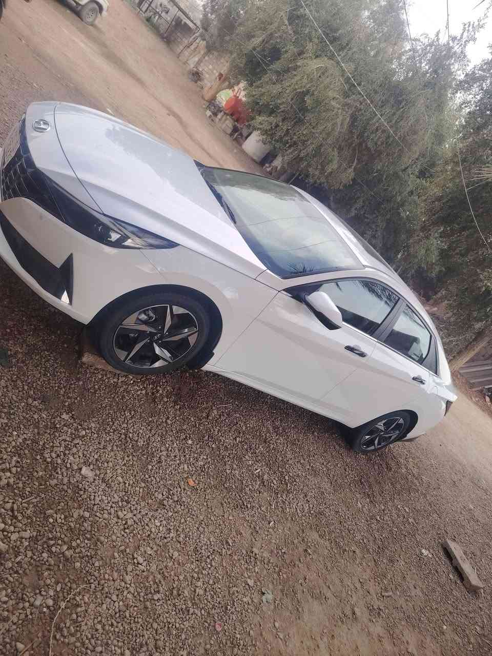 السلام عليكم
النترا 2022. رقم بغداد جديد (بسمي) 
خليجي
مكينه 2000
 فول مواصفات
سياره مكفوله عدا كارت بل باب فقط
***********
مكان كربلاء
