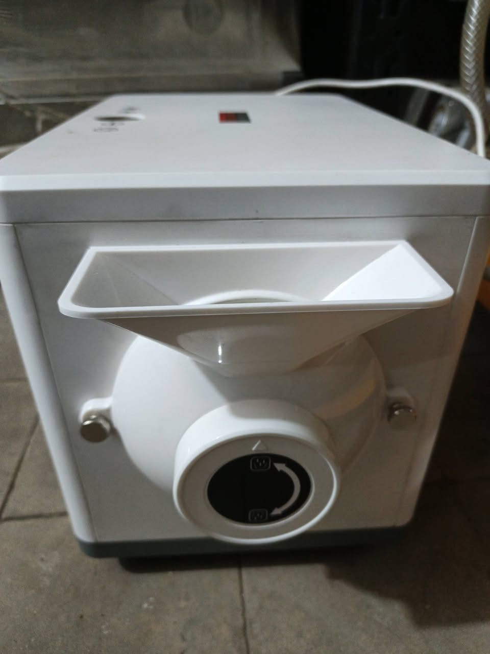 سلام وعليكم متوفر محمصه قهوه كيلو ونص تواصل تواصل ***********
