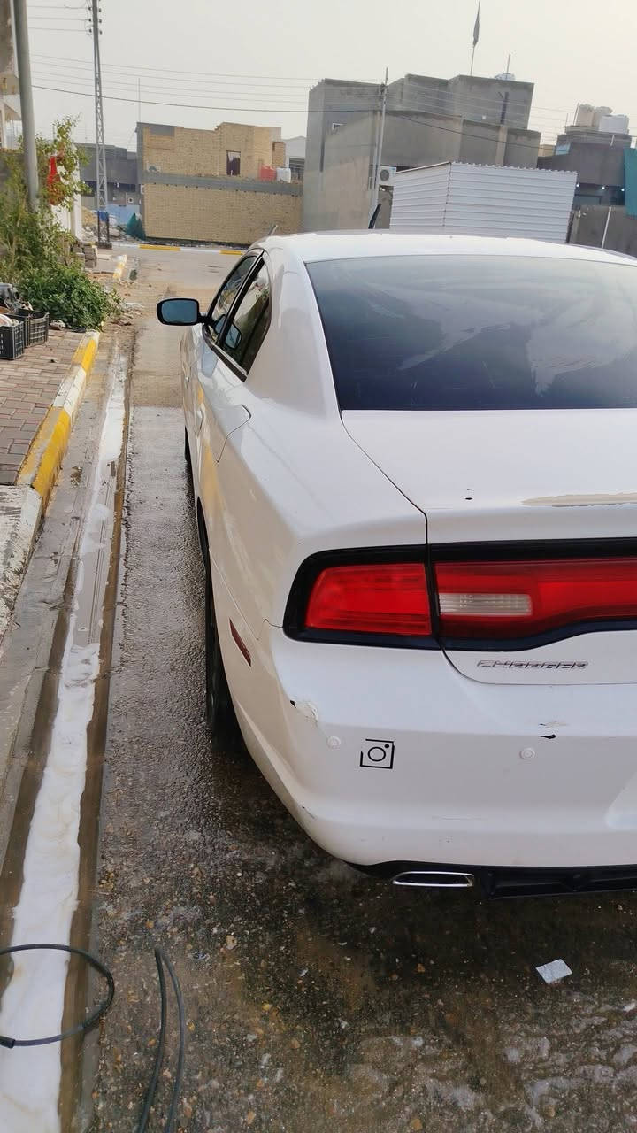 السلام عليكم 
شارجر 2013
كصة بجم 
السعر 65او بيه مجال 
***********
***********
