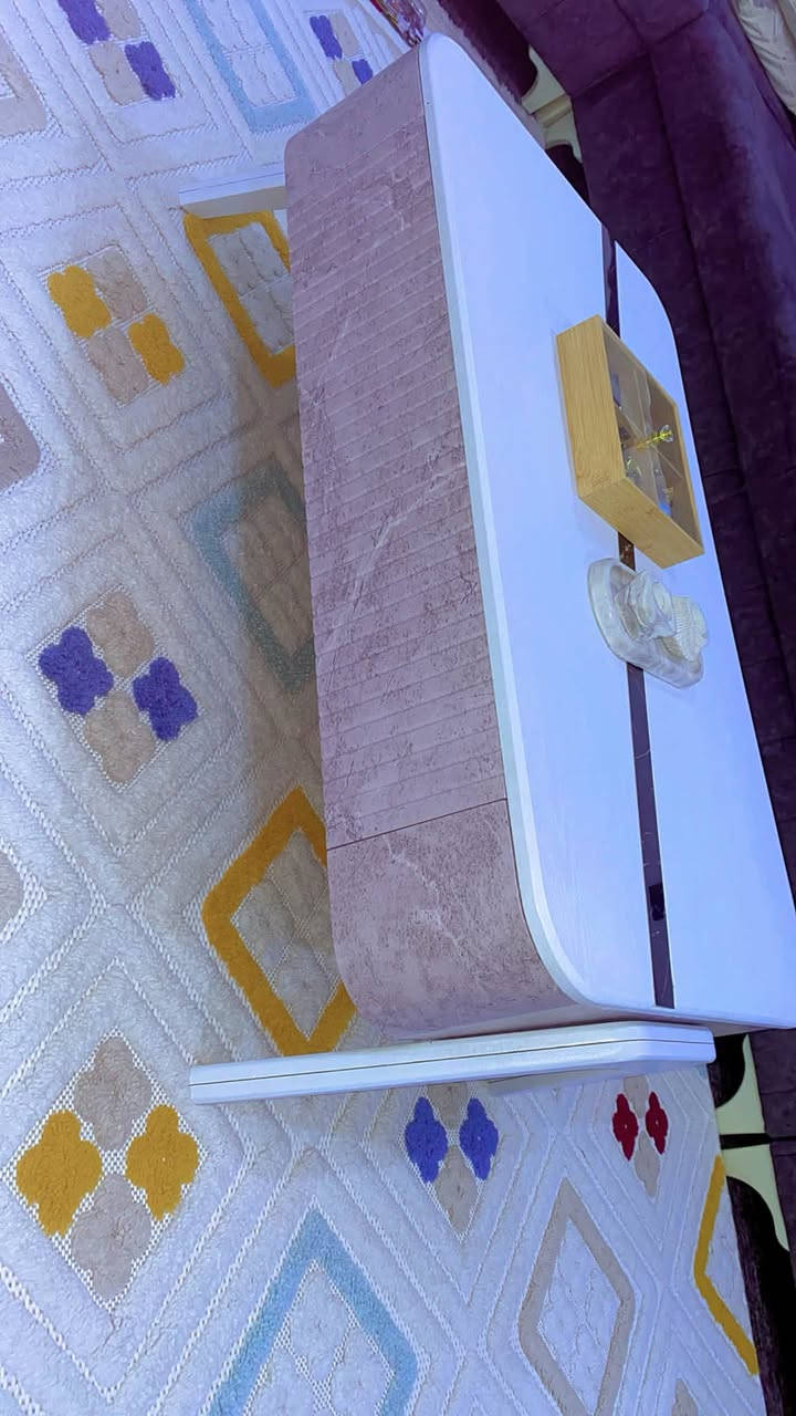 مێزو تەبلەی دار نوێ بێ شکان و بێ شوخت هەولێر
***********
