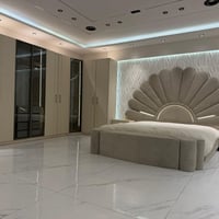 طاوس زاوية • ١٠ قطع • ميز تواليت