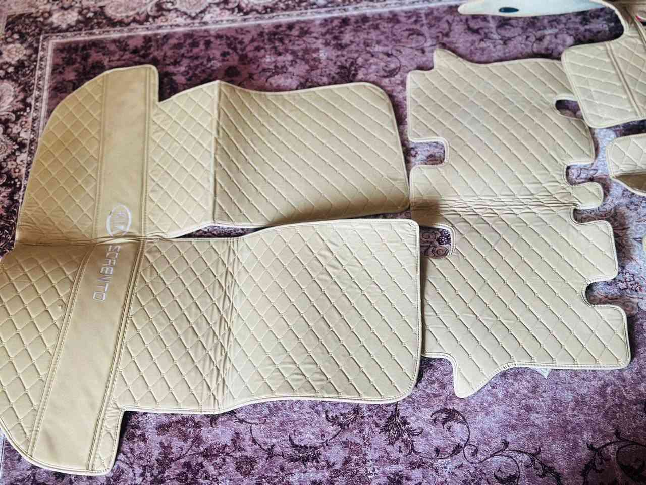 تخم ارضيات سورنتو يرهم من 2016 إلى 2020 اصلي ونظافه 95% السعر خاص مكاني بابل سده الهنديه *********** واتساب
