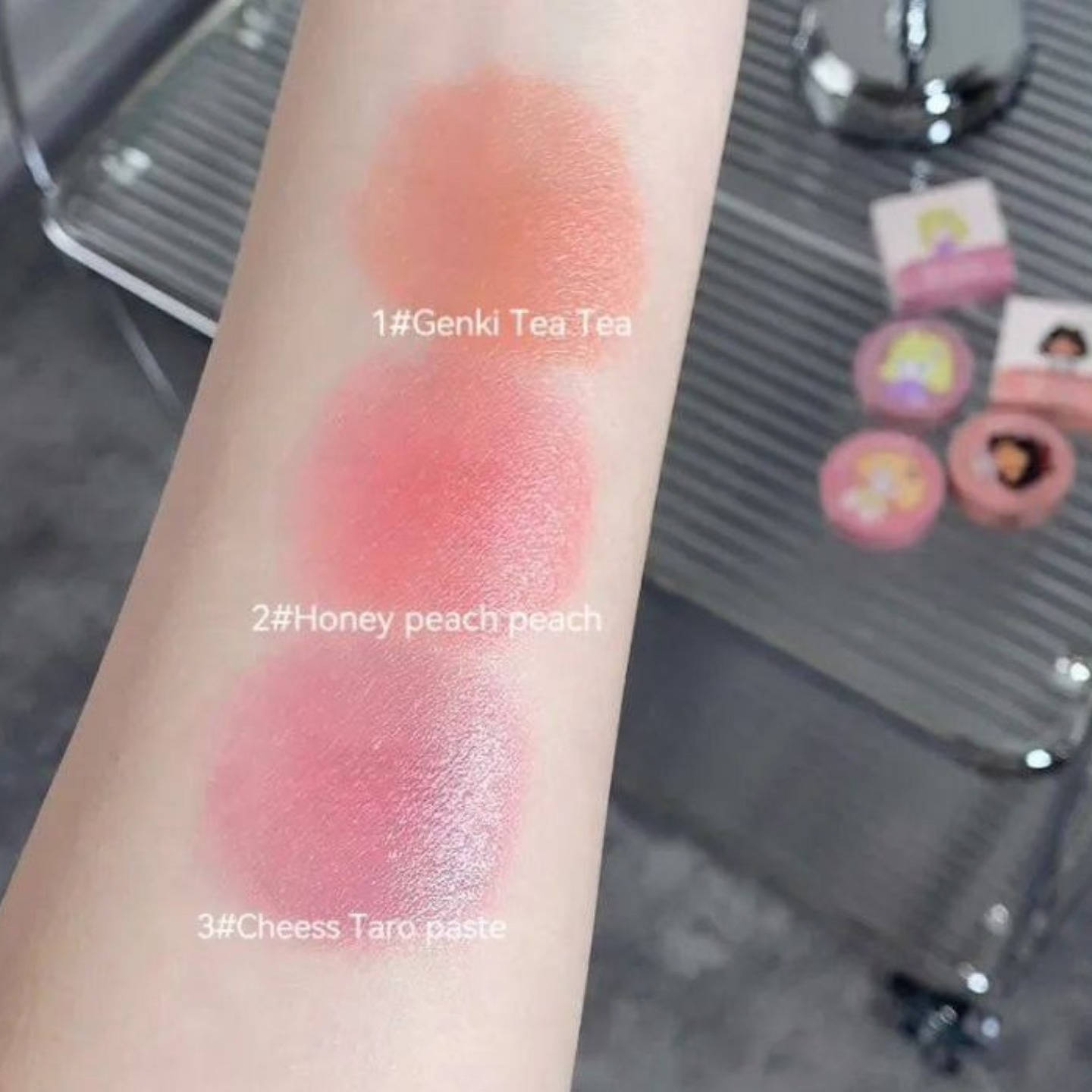 حلويات كوريا ❤️😍

بلاشر كوري كريمي GEGE BEAR
اكتشفي جمالك الطبيعي مع البلاشر الكريمي! تألقي بخدود وردية بلمسة واحدة 💕
الـ cream to powder المثالي يمتزج مع بشرتك بكل سلاسة ويتحول الى الباودر الثابت 
ليمنحك خدود موّردة  ذات مظهر نهائي مات لايُقاوم 🌸
يتوفر بثلاث درجات
#301
#302
#303eats
🚘يوجد خدمة توصيل لجميع محافظات العراق 🚘


**إذا كنت صاحب هذا الإعلان وتريد حذفه لأي سبب، رجاءا أرسل رسالة إلى الدعم الفني**