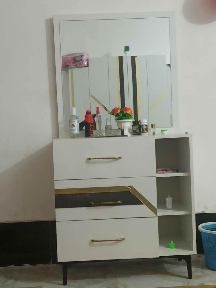 غرفه  تركيه للبيع جديده 
450


**إذا كنت صاحب هذا الإعلان وتريد حذفه لأي سبب، رجاءا أرسل رسالة إلى الدعم الفني**