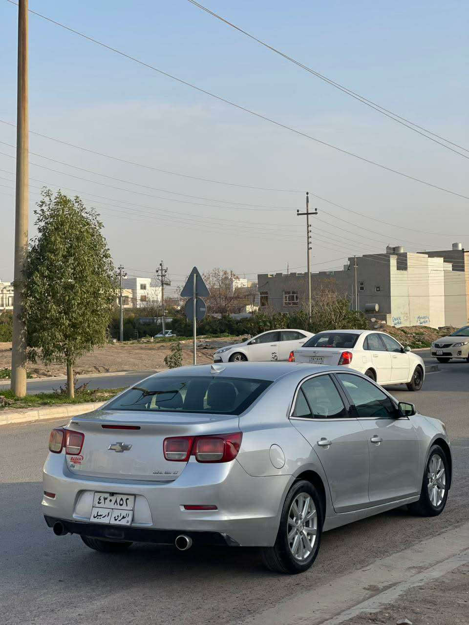 شۆفرلێت مالیبۆ 
مۆدێل ٢٠١٦ مواسەفات LT
مەکینە ٢.٥ تەنەفس تەبیعی
داشبوڵ لیدە
کوشن سەکن و سایەق کارەبایە
شاشە قاسەیە
تەحدید سورعە 
گێڕ تۆماتیک و عادی
ئۆتۆستارت ستۆپ
ئاوێنە دژە فول
سندوق بەسمە
کوشن نیو جلد
تازە فحص و هەزەم بۆ کردووە
عەدەسە و لایت زینۆن
چوار تایە و پاتری تازەیە 
حادیسە:- تەنها یەک پارچەی بۆ یاغە بێ ژوورێ بێ ئێڕباگ
نرخ:77 وەرەقە
ژ.م:*********** أربيل, العراق
