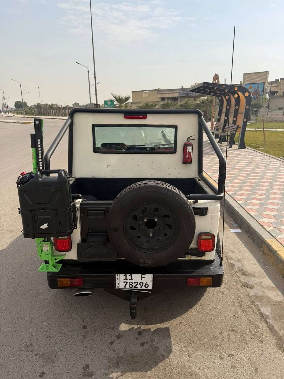 السعر 65        المكان ذي قار قضاء سيددخيل
نوع سيارة آسيا
موديل 1994   رقم انكليزي بغداد 
سنويه لغايه 2030.  تحويل مباشر بسمك
مكينه ونجي 4 سلندر كير عادي 
سياره شغاله وجاهزه من الدعاميه لدعاميه 
تبريد حداديه كير مكينه كله شرط هوك كهربائي 
كهربائيات كله شغاله شرط برغي ماعايزه 
***********
