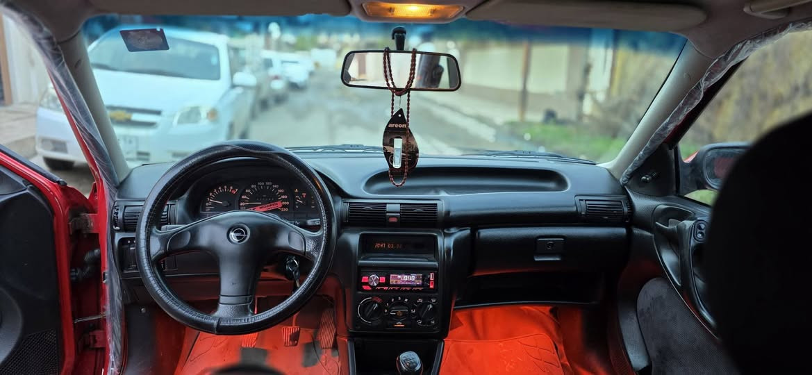 اوبل استره محرك(18) محرك كير شرط موديل1992 رقم دولي بسمي شرط التحويل صبغ دواير ودوسات فقط بدون اي ضررر
السياره ابلاديه شرط للستفسار
السعر 55
***********
***********
