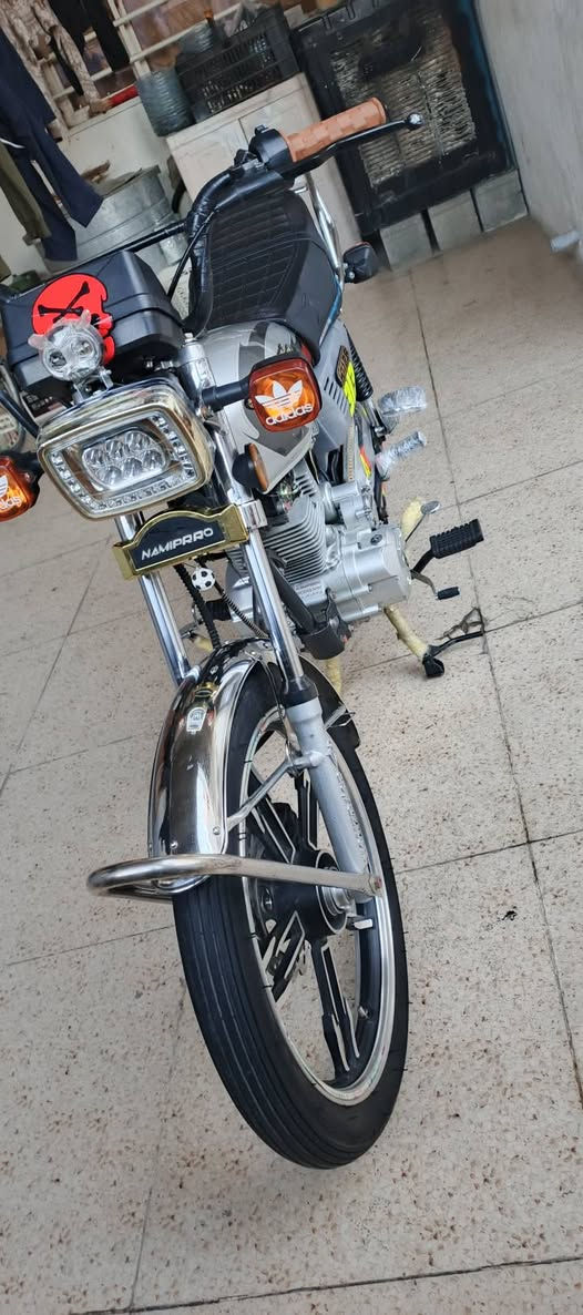 نامي برو موديل 22 سلف هندر كهربائيات كله شغال للبيع او مراوس حسب القناعه ‏*********** وتساب
