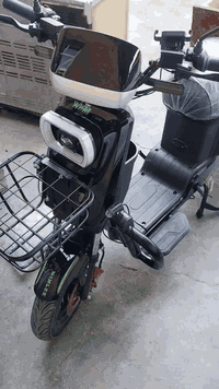 سلام عليكم
دراجة شحن للبيع فقط
سعر ٦٥٠ الف
عنوان بغداد حي البتول قرب فلكة حي النصر
***********
