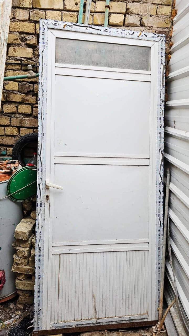 باب المنيوم تسكام جديد مستعمل قليل كلش قطاع ٣٠
***********
