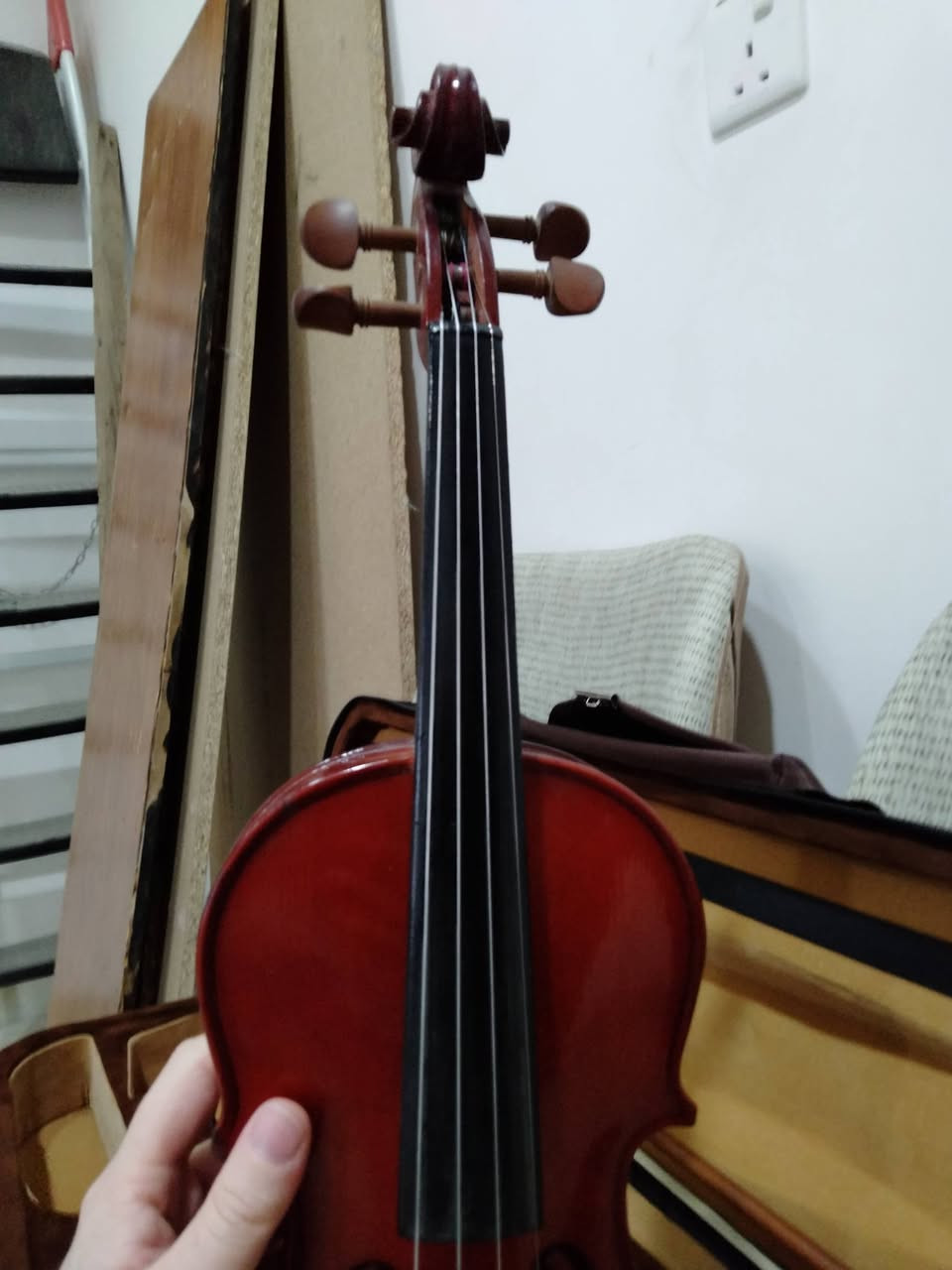 السلام عليكم
كمان حجم 3/4 نوعية فتنس تعليمي 
مع حقيبة احترافية  وكتافية 
ب110 الف 
المكان ايسر حي الكندي الاولى


**إذا كنت صاحب هذا الإعلان وتريد حذفه لأي سبب، رجاءا أرسل رسالة إلى الدعم الفني**