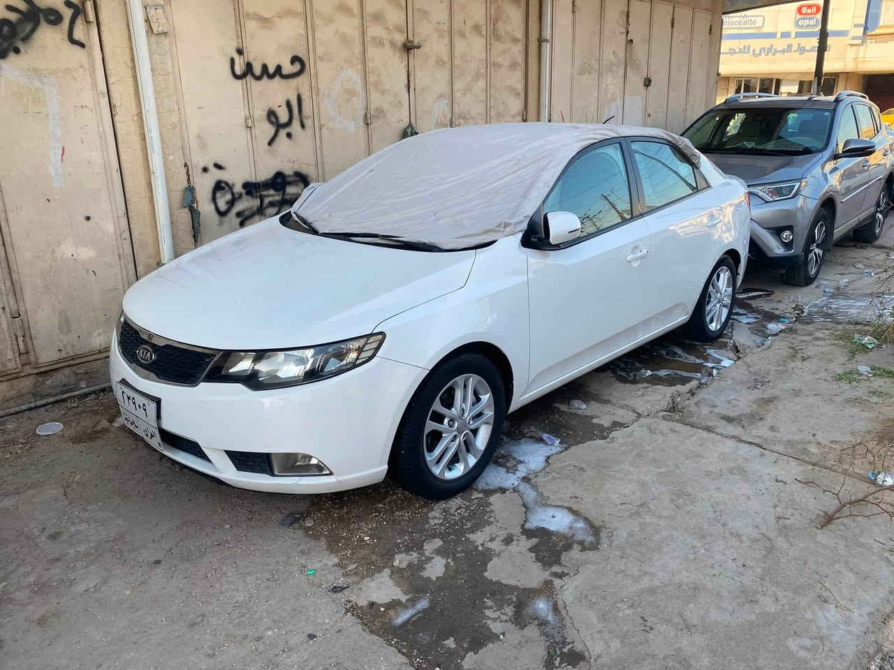 سلام عليكم 
كيا سيراتو ٢٠١١ مكفوله كفاله عامه من الصبخ والتبريد  بيه بارد مثل ما بين بل سونر السياره كاعده ومرتبه العنوران: كراده ساحه عقبه مجمع مشن 
***********
