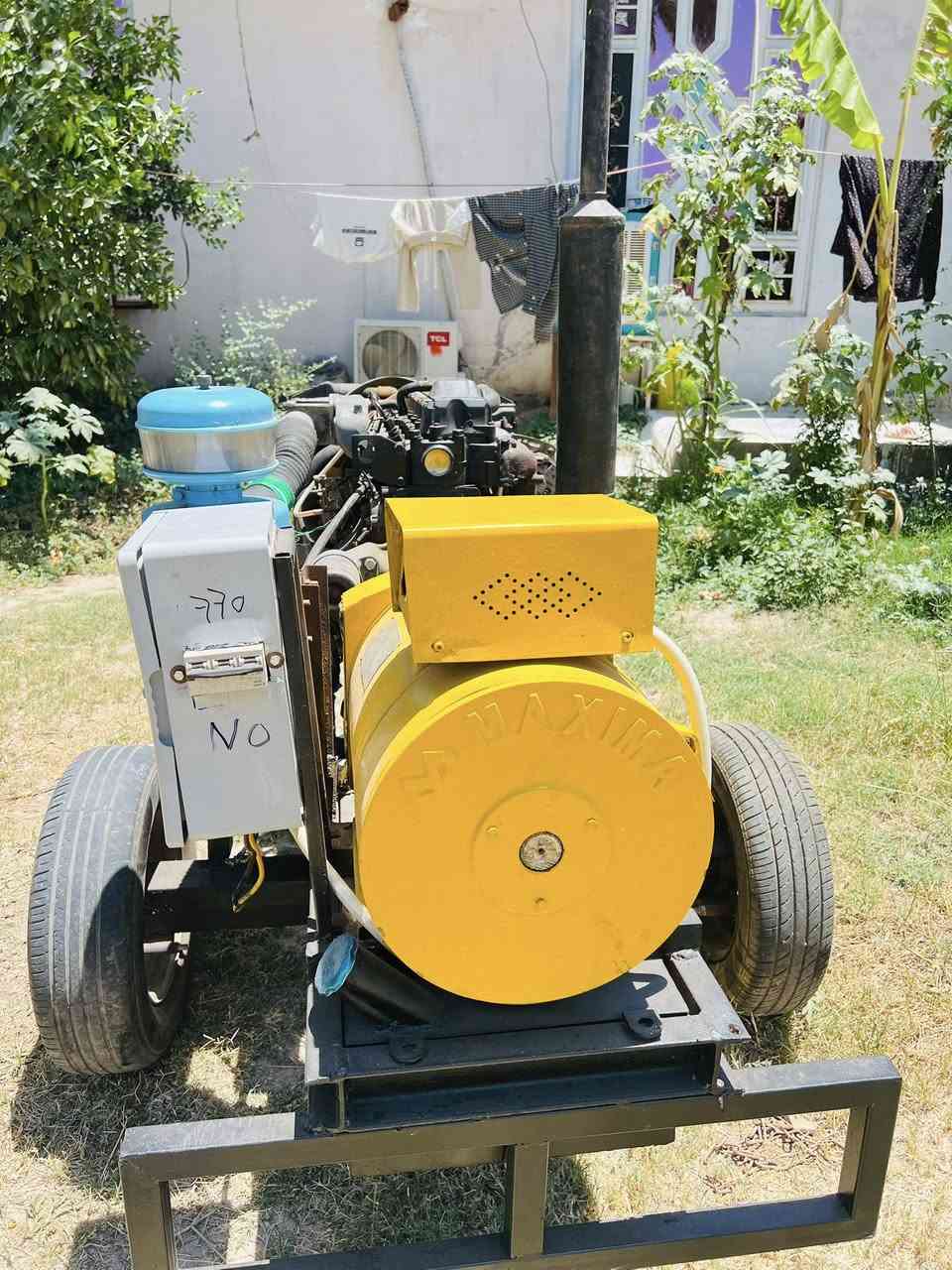 السلام عليكم
مولد ( كيا ) 30 KV  شغال الموقع العزيزية 
للاستفسار عن السعر الاتصال على الرقم 
***********
