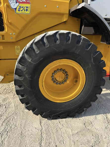 السلام عليكم شفل كاوسكي حجم 70Z7 موديل 2019 دخول جديد مامشتغل بلعراق مكفول كفالة عامة العنوان واسط الصويرة ***********
