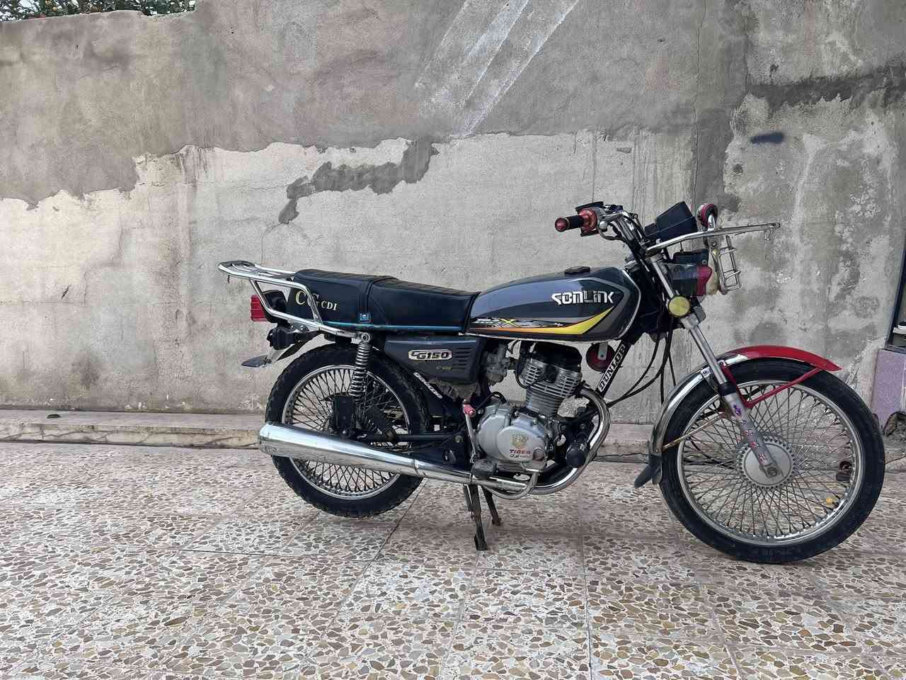 ‏مأطور  للبيع شرط نظافة فول 2019 معمر مرة ￼واحدة  وصارله تغربين شهر عايفه اشتريت مرقم وعفتو سعر 400 وبي مجال لعيونكم شباب مأطور مامتعوب 🫆

*********** 
***********
