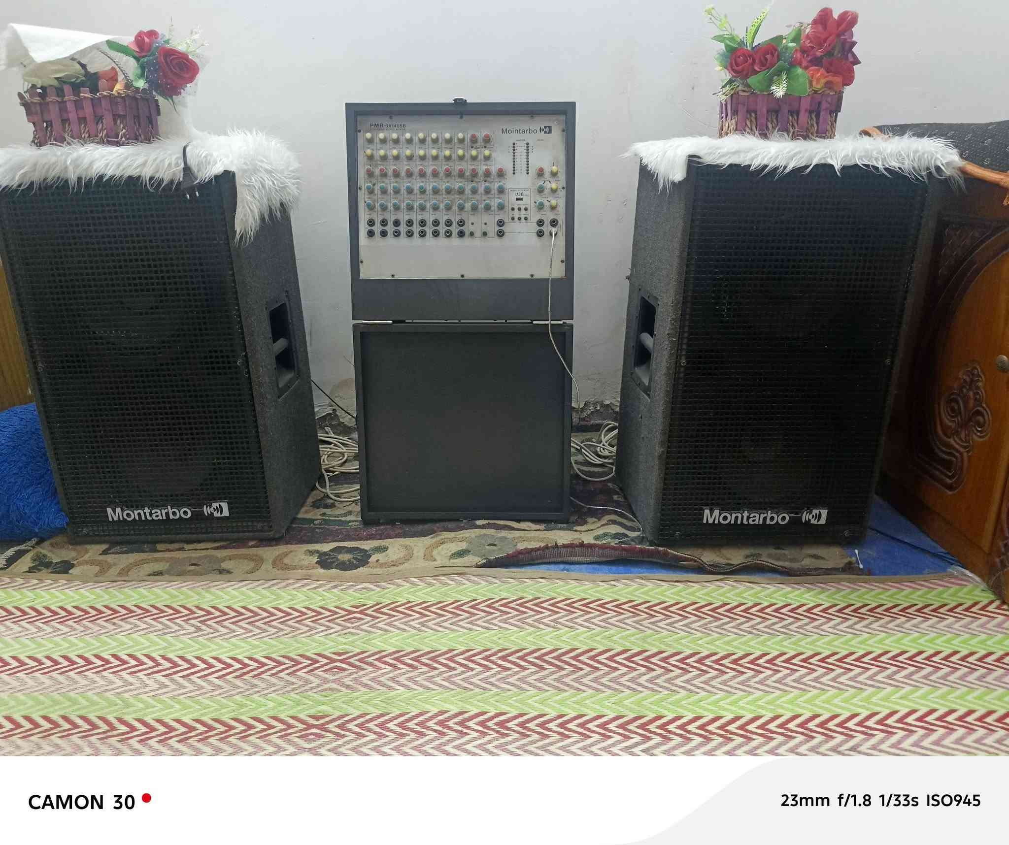 جهاز وسماعات عدد2ويا
للبيع السعر 800وبي مجال الستفسار خاص


**إذا كنت صاحب هذا الإعلان وتريد حذفه لأي سبب، رجاءا أرسل رسالة إلى الدعم الفني**