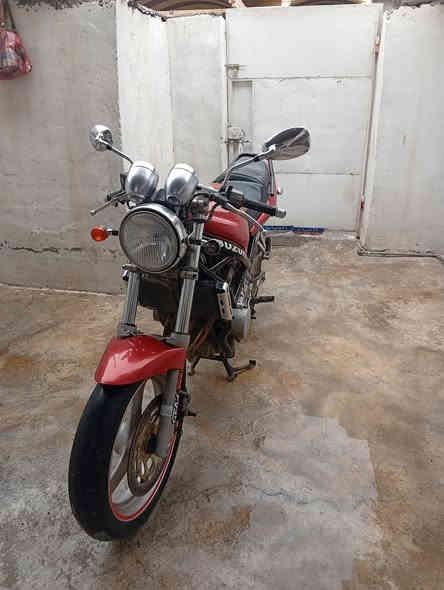 سلام عليكم بطح للبيع ربع دراجة نضيفة كلهة شغالة كلوبات اشاير كاملة دراجة بيهة صوت بل مكينة دراجة شغالة ترايك وين ماتريد سعر 400 وبيهة مجال او مراوس بيراني مكان ديالى شهربان الستفسار تصل ***********
