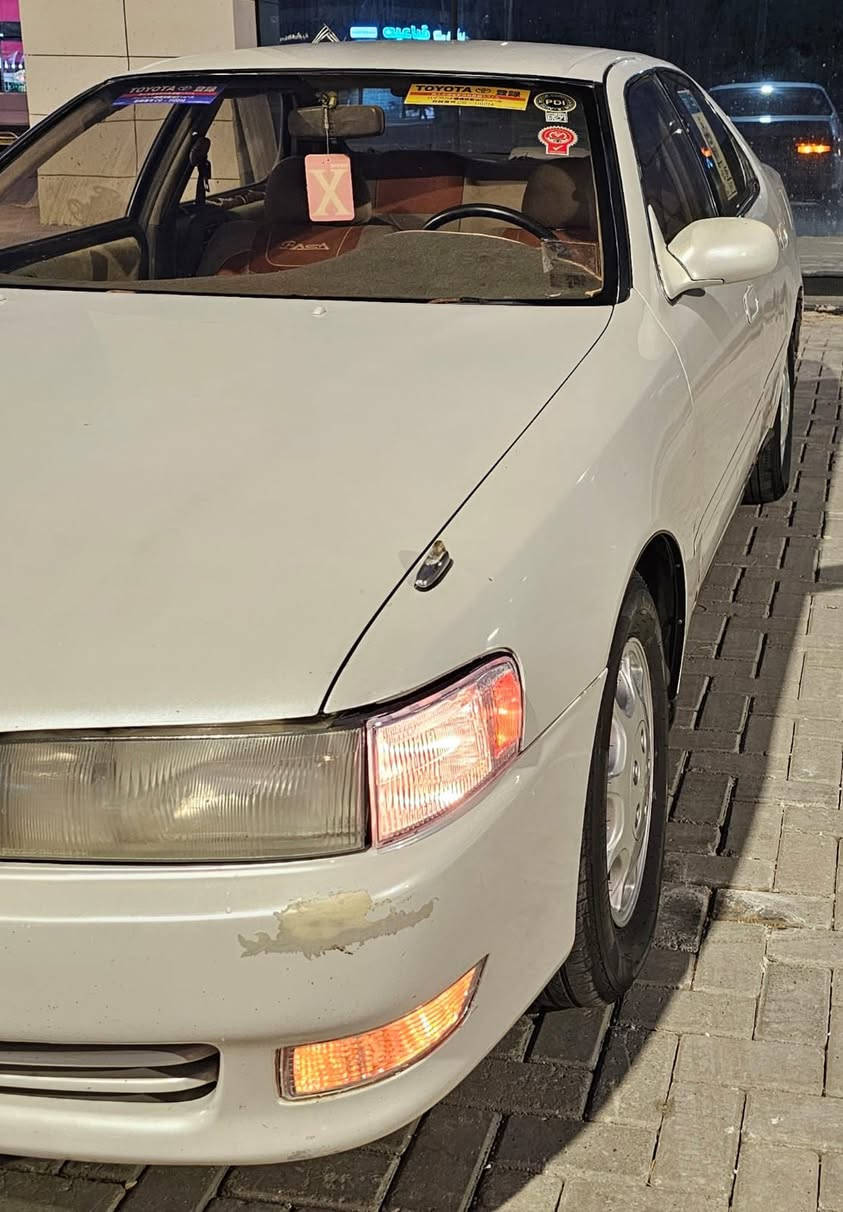 اللهم صل على محمد وال محمد 
كرسته للبيع  السعر 54 وبيها مجال موديل 1994 كفاله من الكصه ونقل الجثه والعيب الشرعي مكينه وكير وحداديه وتخم تاير وتبريد شغال مكينه ونجي ناعم رقم بصره سنويه 2027 عنوان كربلاء الميلاد علما السياره جاهزه من الدعاميه لدعاميه مابيها أي نقص 
الرقم ***********
