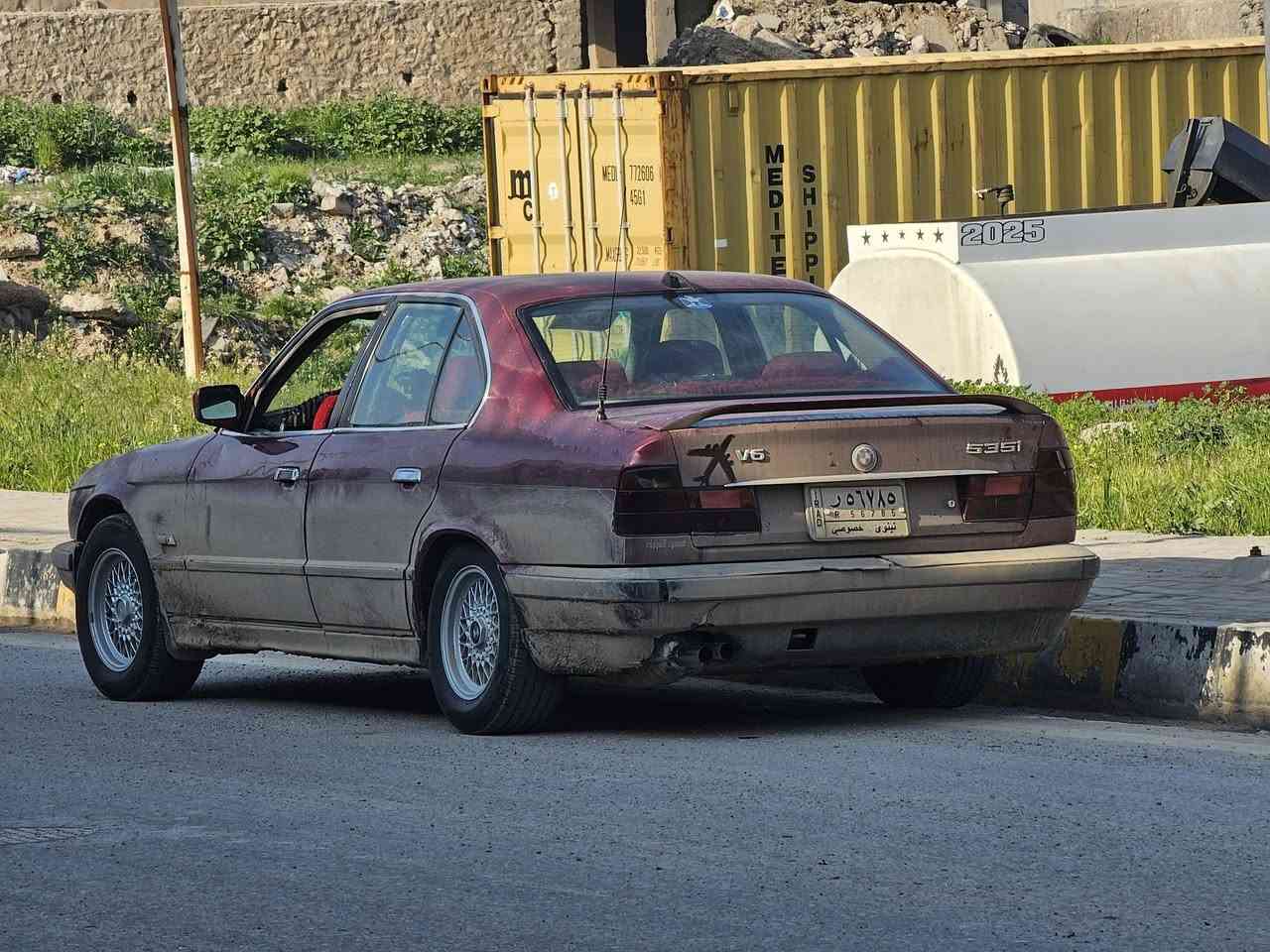 بيئم 535....موديل 92
(ترهم مراوس بفكترا18...20)
محرك كير شرط
كير توماتيك
كاربون بنزين 
تبريد شغال 
اربع تواير جدد
طخم نص عمر
سنويه خضره رقم ابيض🚘
اربع جوم كهربائي
بدون سلايت
مصبوغه حزام
محرك مفتوح مو كبس
الاستفسار اتصال...***********
