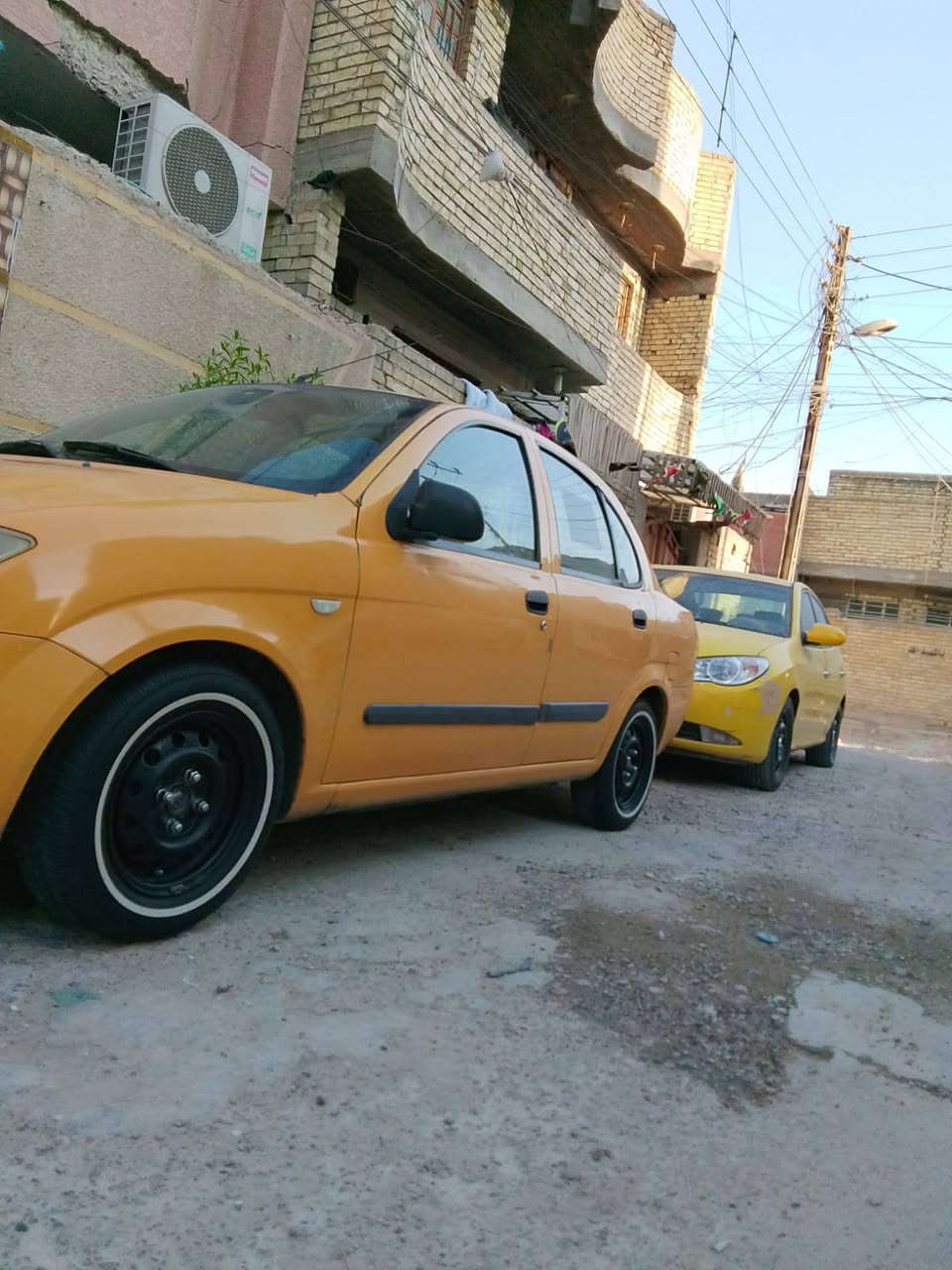 السلام عليكم طيبه 2016
بيهه صبغ جاملغ الأيسر اثر طخه بسيطه
السياره جاهزه مال بيت
تبريد حماوه خير من الله
ومحرك بي تنقيص 
السعر 37
***********
