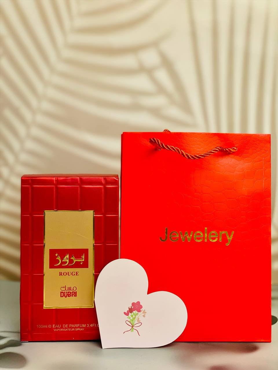 لأنها تستحق الدلال في يوم الحب.. ❤️✨

وقتك هو أثمن هداياي.. وحبك هو عطري المفضل. ❤️⌚️"
• "الأحمر يليق بك، والحب خُلق لأجلك. 🌹✨"
• "كل ثانية معك هي عيد حب جديد. ⏳❤️

أهديتك ساعة لتعلم أن كل ثانية أقضيها معك هي عمر كامل، وأهديتك عطراً ليبقى أثرك في المكان حتى في غيابك. أنت أجمل أقداري. ❤️⌚️✨

بتغليف راقي وبطاقة إهداء. 🎁❤️

السعر 27 الاف


**إذا كنت صاحب هذا الإعلان وتريد حذفه لأي سبب، رجاءا أرسل رسالة إلى الدعم الفني**