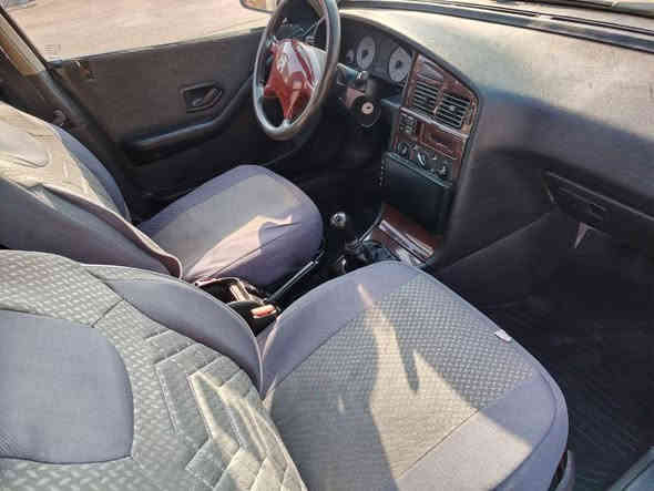 بيجو بارص موديل ١٥ الكشر شوفه عينك ما بيهة لا صبغ ولا ضربه ولا تبديل مصفره هياه وغرامات رقم دولي جديد مكاني بغداد حي القاهرة السعر ٤٧ 
***********
