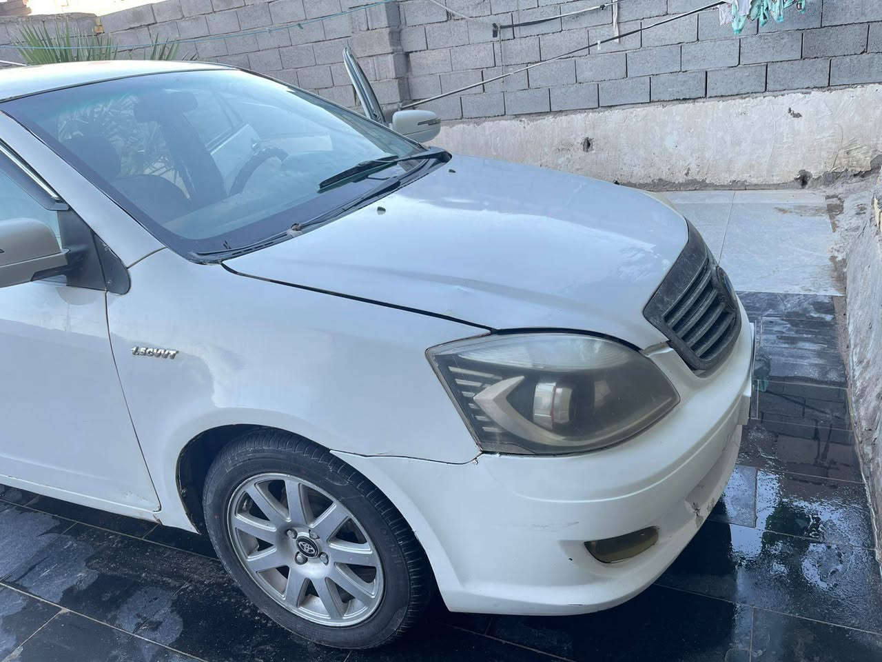 ***********
السلام عليكم 
سياره جيلي موبل 
موديل 13 
سنويه تنتهي 2029
مشروع وطني هنا بل بصره تحويل ثاني يوم 
رقم نكليزي جديد دولي 
تبريد شغل 
بكينه 
كير 
حداديه 
تبريد 
كلشي شغال 
مجرد جمالغ امام مصلح 
وخياسات قليل موضوح بل صور 
والله الولد معلم طلع تقاعد ويريد ياخذ اوتماتيك 
ترايك البغداد سياره جاهزه 
سعر 45$
