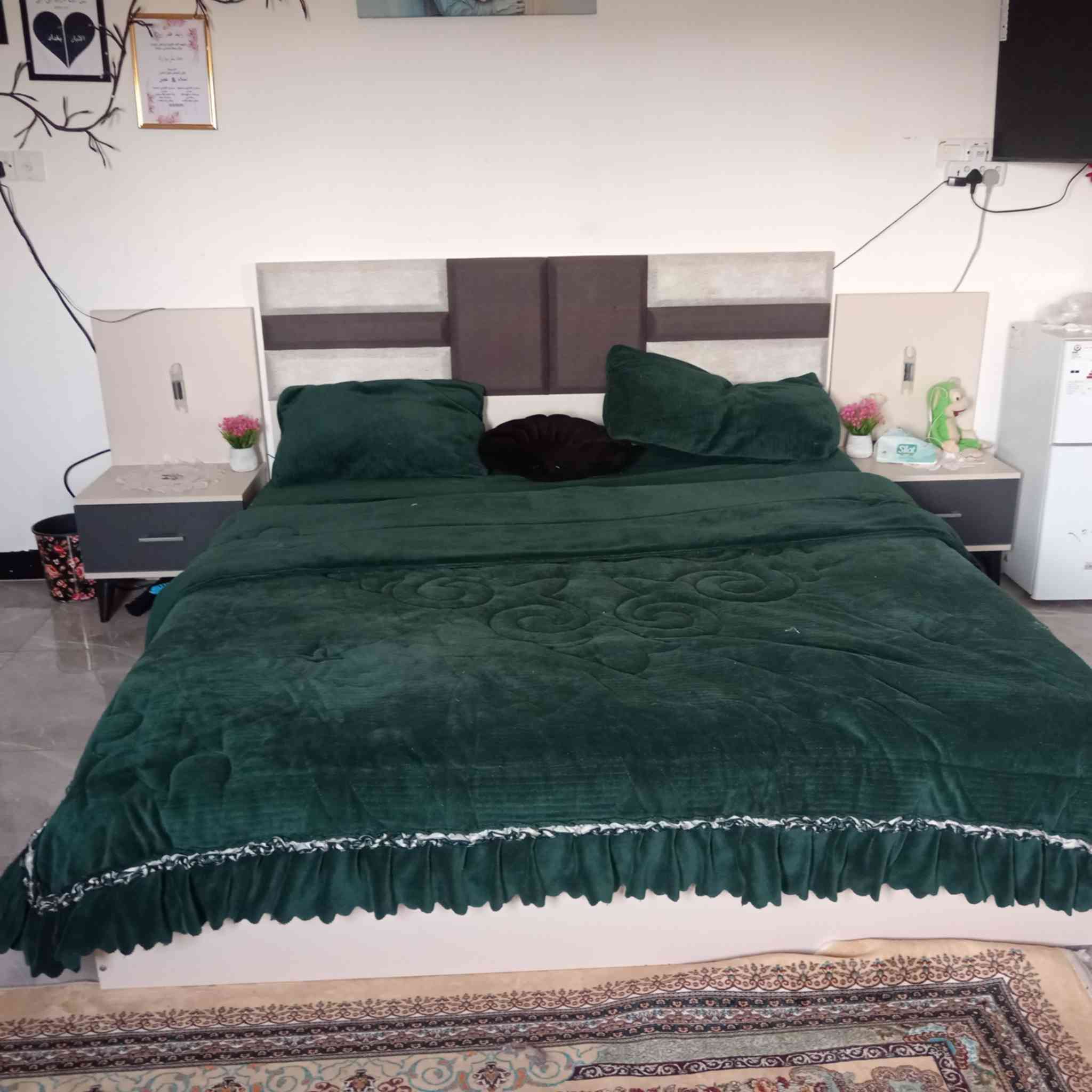 في الرمادي.. 5كيلو 
غرفه تركي 5قطع السعر 450وبيها مجال


**إذا كنت صاحب هذا الإعلان وتريد حذفه لأي سبب، رجاءا أرسل رسالة إلى الدعم الفني**