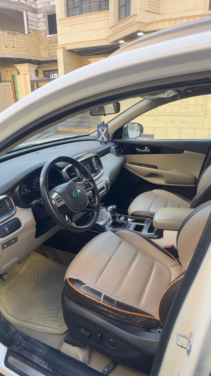 سلام عليكم سورنتو موديل2020
رقم اربيل الجديد سنويه جديده
للبيع فول مواصفات عدا البنوراما
ماشيه 71 كفاله عامه ماعدا بارد باب السايق السياره خير من اللّٰه تايرات مكينه كير حداده كله كفاله السعر 265 ورقه وبيها مجال قليل  للاستفسار
الاتصال ***********
