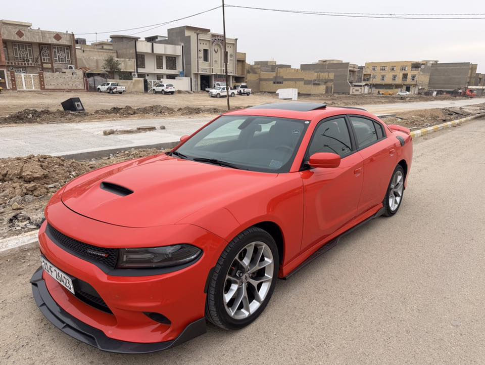 جارجر GT
خليجي وكاله ليث العبيدي 
كفاله عامه 
السياره مغلفه  ppfبالكامل
الموديل 21فول مواصفات سلايد فتحة 

العداد : 32

اللون: برتقالي مميز🍊🍊

المحرك :3600

 تخم تاير +صدر جديد 

المواصفات :

* نسخة  GT - SUPER TRACK PAK.
SPORT

* مصابيح أمامية زنون . 

* كشافات الضباب زنون . 
المصابيح الأمامية مع LED . 

* حساسات . 

* شاشه كبيرة مع نظام ملاحة نفكيشن GPS .

* الشاشة مع اوپشنات SRT . 

* سستم صوت الپاين .

* ويل قياس 20 انج . 

* فتحت سقف (سلايد) . 

* تشغيل عن بعد . 

*هيترات بالمري 

* محدد سرعة . 

* كاميرا خلفية .

مرايا متحسسة للاضاءة العالية .

* شفتات بالستيرن . 

* دخول ذكي (بصمة) تشغيل عن بعد

وعليها اضافات دوس شفقه لحيه 

رقم بغداد هزه جديده تحويل ثاني يوم 

واسط الكوت 
السعر ٢٩٧

***********
