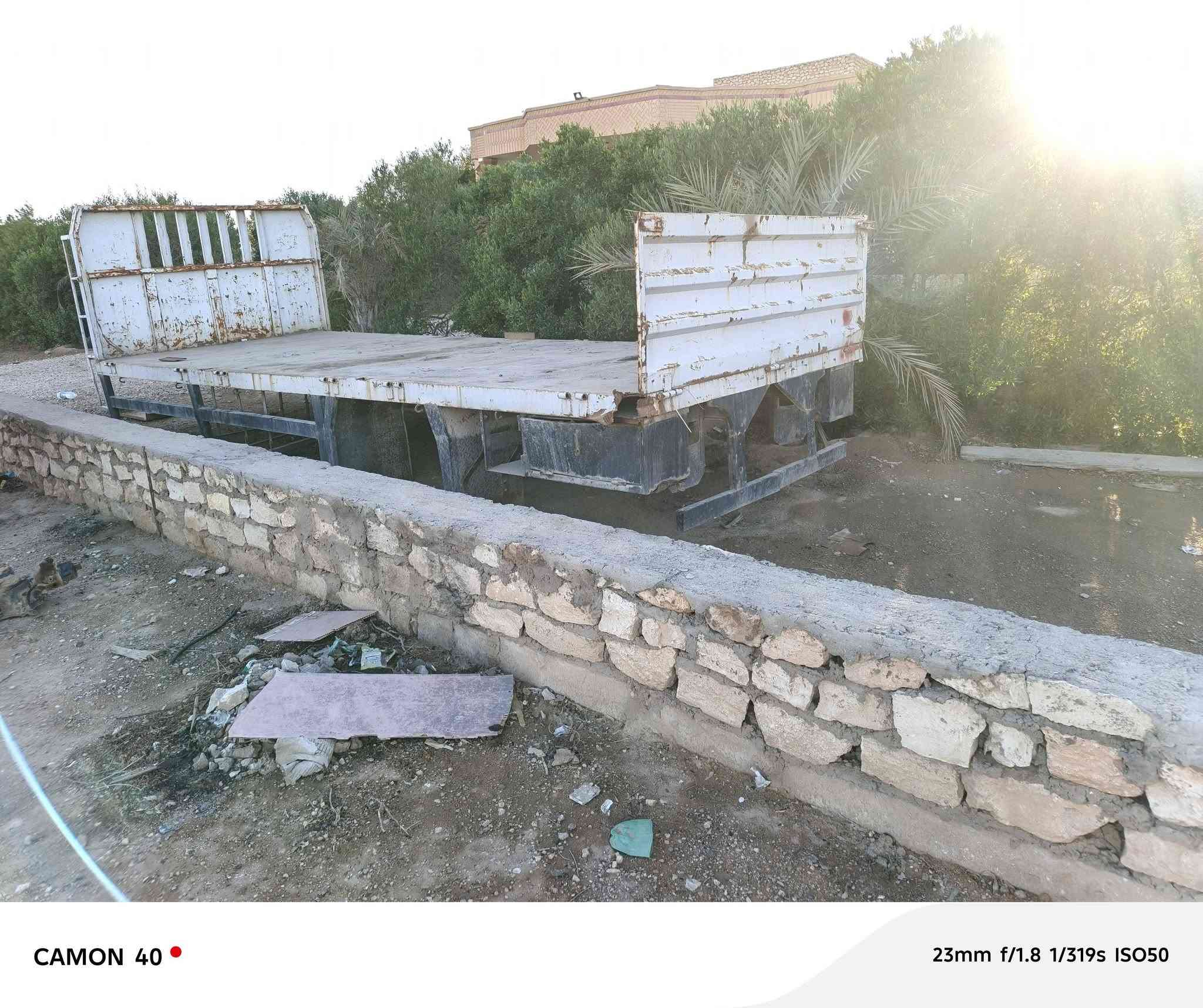 صطحه مال كرين للبيع مكان الانبار ***********
