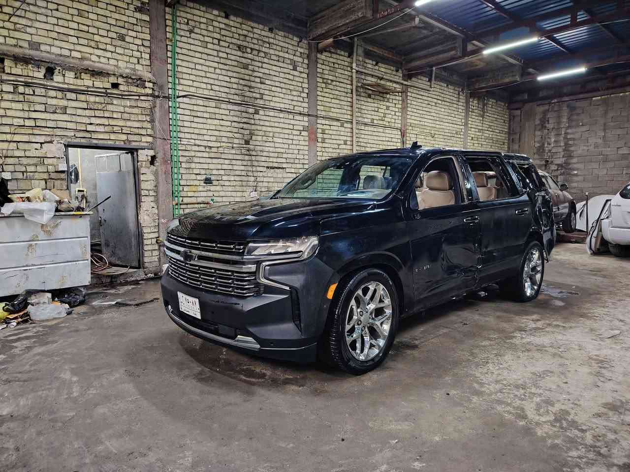 السلام عليكم اخوان للبيع تاهو برايمر خليجي موديل ٢٠٢٢ رقم بغداد تحويل مباشر للبيع على حادثها الحالي مكلوبه السيارة شغاله وتمشي كير محرك شاصي كفاله للاتصال *********** مكانها بغداد
