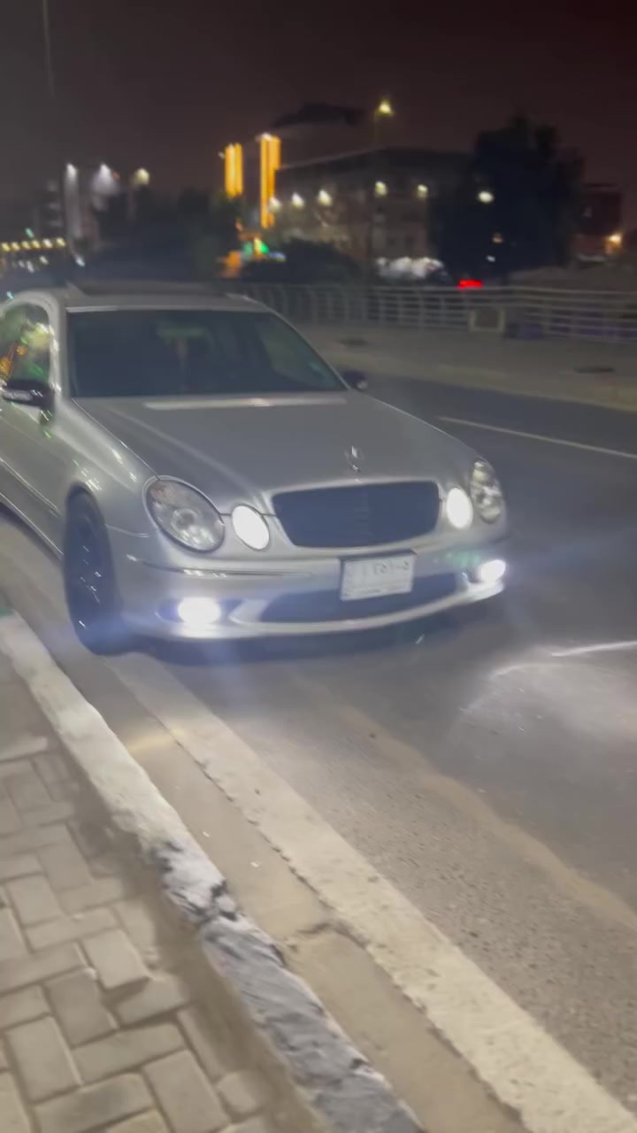 E500
V8
رقم كركوك مدفوع كمرك تريد اسلمك تريد وكاله كلشي 
***********
