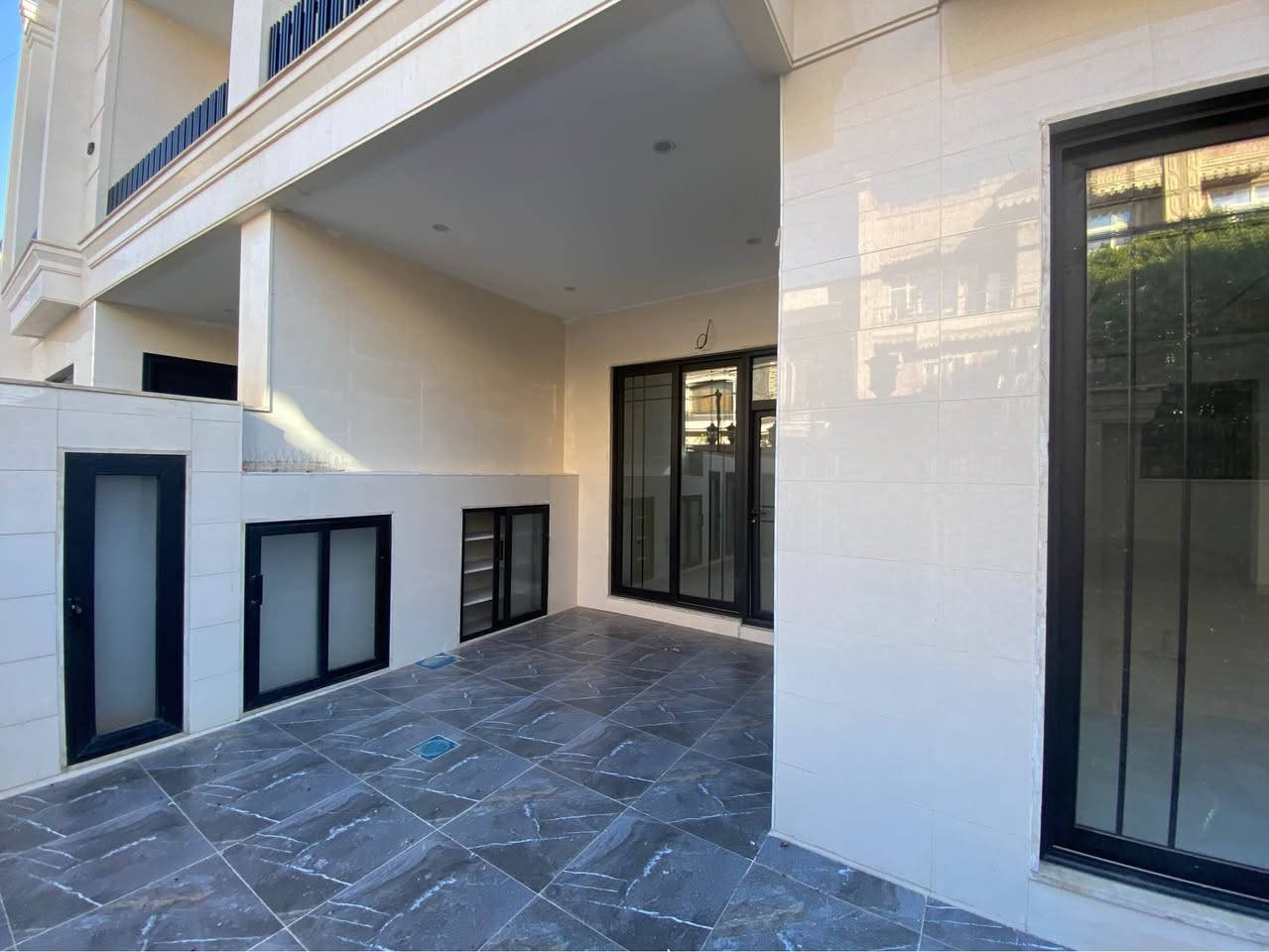 شۆڕش ١٥٠مەتر بۆ فرۆشتن
.
شورش ١٥٠متر للبيع
.
*********** واتساب
***********.
اري طاهر
عقارات مەلەك تاج اربيل
.
‏‪#Ari_tahir‬ #اري_طاهر #ملك_تاج_اربيل #مەلەک_تاج_ئەربیل #Malak_Taj_Erbil #Erbil أربيل, العراق
