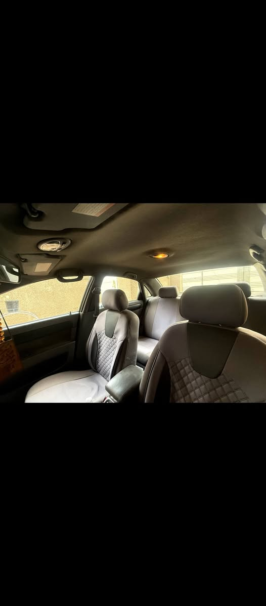 اوبترا للبيع ٢٠١٢ كفاله عامه
كير ومكينه وحداديه كله جديد
 سياره على وضع الشركه 
مكان السياره بغداد البلديات 
السعر ٩٠ 
للاستفسار ***********
