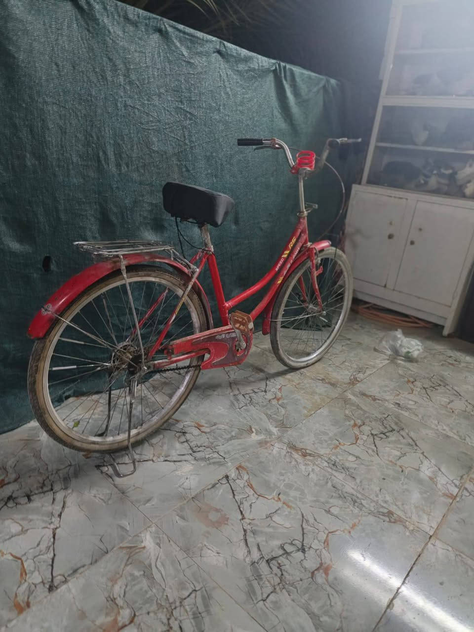 بايسكل للبيع السعر 50 قفل مثل ماواضح بالصوره حجم 24


**إذا كنت صاحب هذا الإعلان وتريد حذفه لأي سبب، رجاءا أرسل رسالة إلى الدعم الفني**