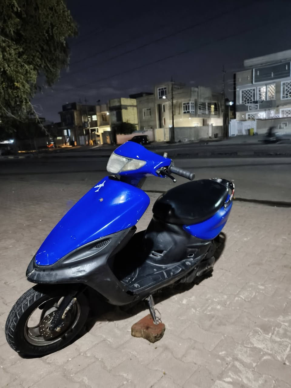 السلام عليكم
دراجه ماكس قجمه نضيفه مكينه بلاديه 49 شلعه ومعدل مداريها بدهن تاير خلفي جديد يدات سكليتر جدد نكره سلف شغال هندر السعر 350 وبيها مجال المكان الحسينيه الراشديه التواصل خاص او عل رقم ..***********
