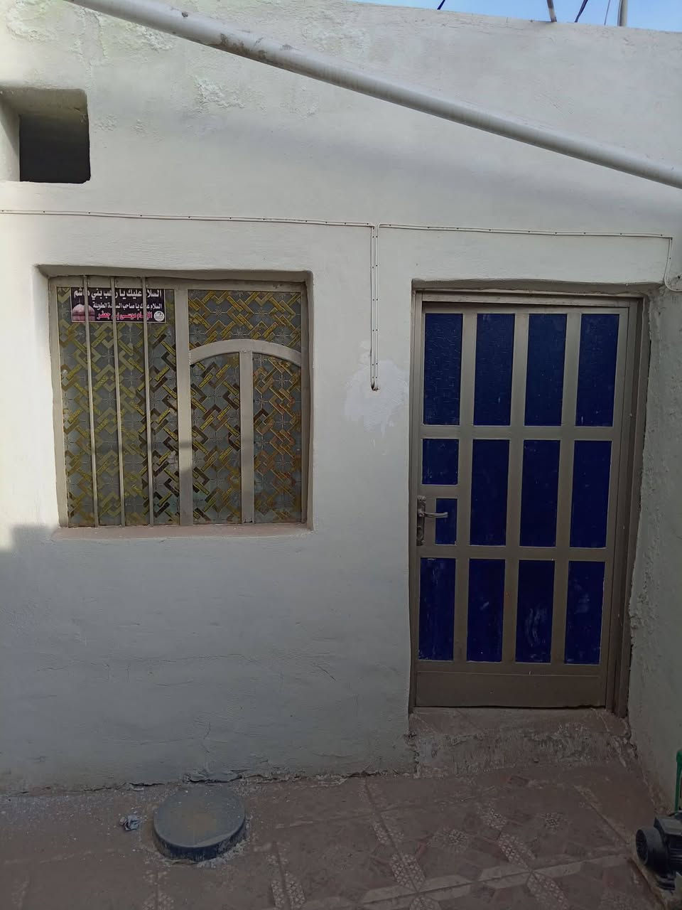 دار للبيع طابو صرف
الموقع الجلبيه قرب جامع محمد الباقر

المساحه ٦٨ متر الواجهه ٨ متر

البناء طابق واحد ( غرفة
 وصاله 
واستقبال
 ومطبخ 
وصحيات)

السعر ٤٥ مليون
***********
