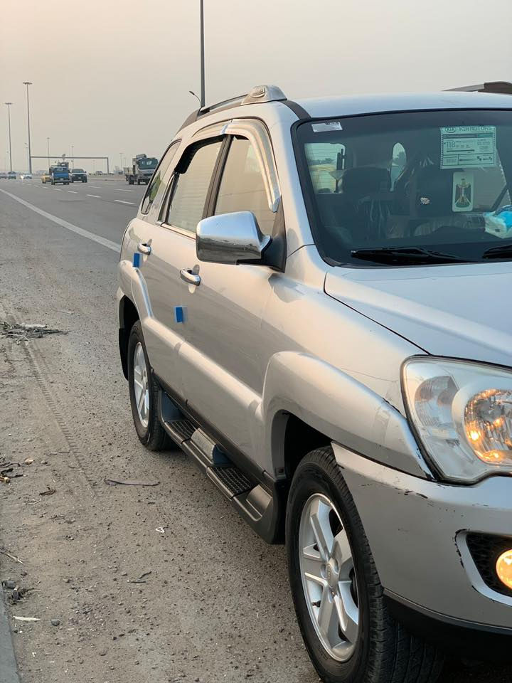 السلام عليكم
كيا سبورتج موديل 2009
مكينه 2000مكفوله 
ميكانيك مكفول 
تبريد ثلج. 
كفاله من الصبغ والبارد (حالوب قليل )فقط 
سياره جديده 
ماشيه 111الف 
مكاني بغداد المحموديه 
السعر ::120$ وبيها مجال  
الاستفسار ع الرقم 
***********
