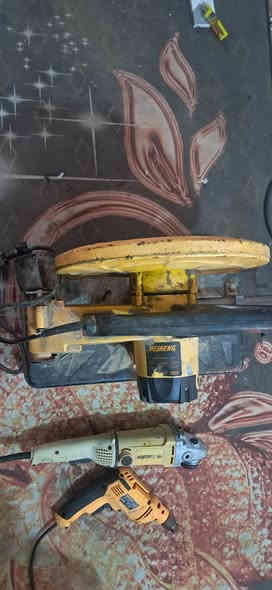 السلام عليكم شغالات على الفحص الدريلات على ٣٥ والكوسره على ٢٥ والكوسره الحمره ٣٥ للاستفسار *********** يوجد توصيل
