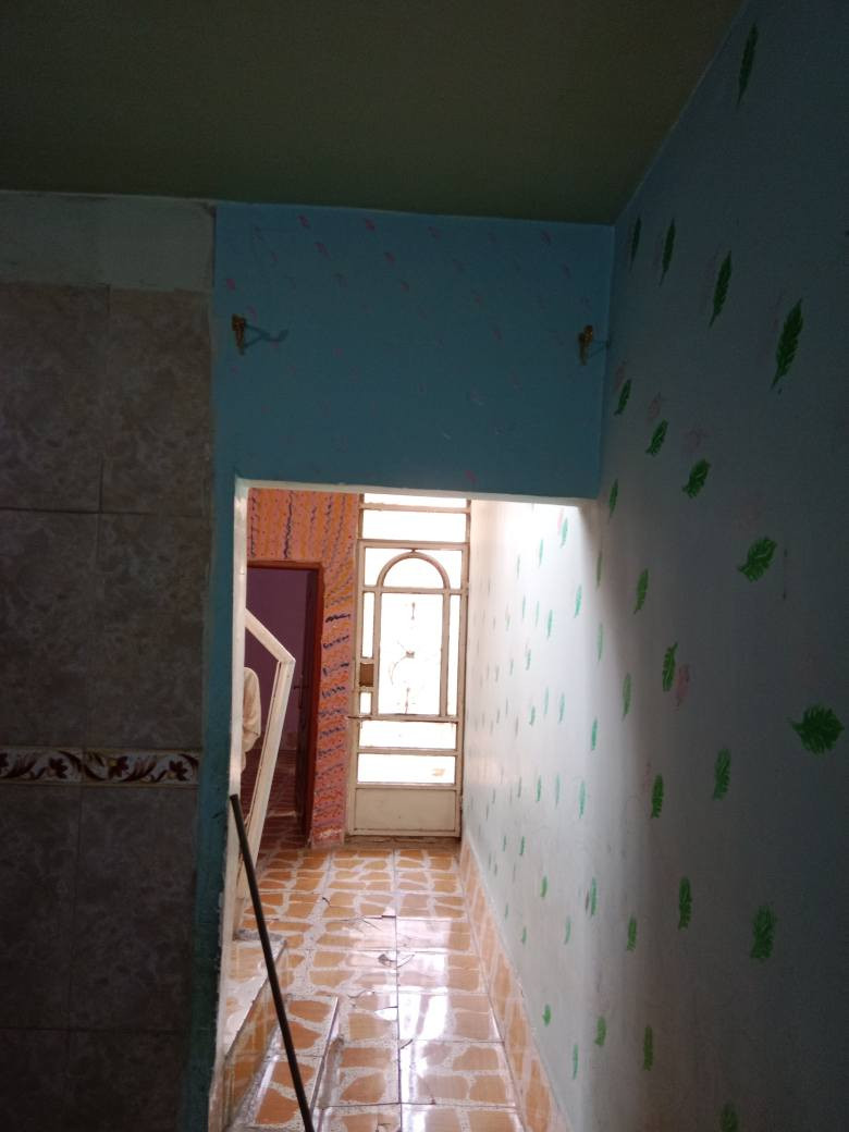 بيت للبيع مساحة ١١٠ طابو زراعي سند ٢٥يتكون من حديقة طرمة صالة مطبخ كليدور غرفة صحيات داخلية وخارجية مناور اثنين الموقع حي الاساتذة اقرب نقطة دالة خلف مدرسة ابن السكيت قريب على مسجد المراشدة للاستفسار الاتصال على الرقم *********** حلة, بابل
