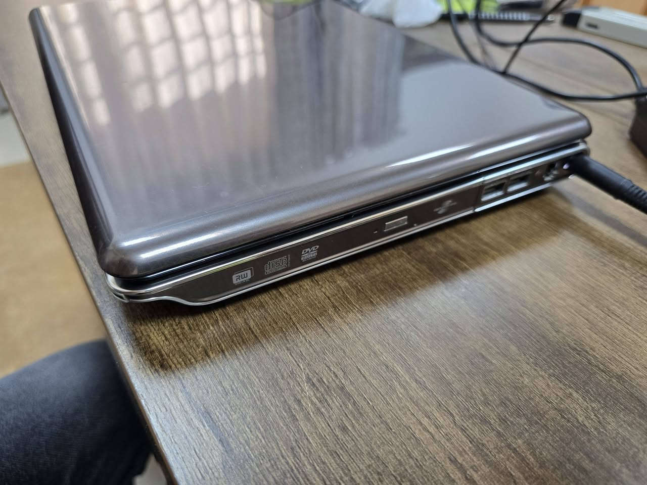 حسابات للبيع الحالة جدا نظيفات
الاولى ١٢ انج msi سعره ٧٥ قفل 
الثانية hp بافيلون سعره ١٢٥ المواصفات عادية مابيه مواصفات بس النظافة ١٠٠% ووجنطه وشاحن بلادية وياهه


**إذا كنت صاحب هذا الإعلان وتريد حذفه لأي سبب، رجاءا أرسل رسالة إلى الدعم الفني**