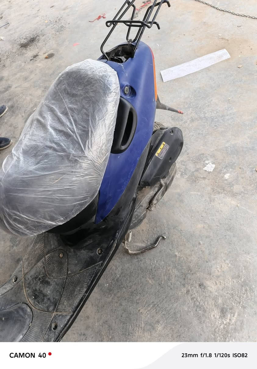 للبيع دراجه ٦٠ساسوكي
محرك شرط كابريته جديده كلچات جديد 
ساف شقال 
السعر 250
مكان مكيشيفه 
***********
