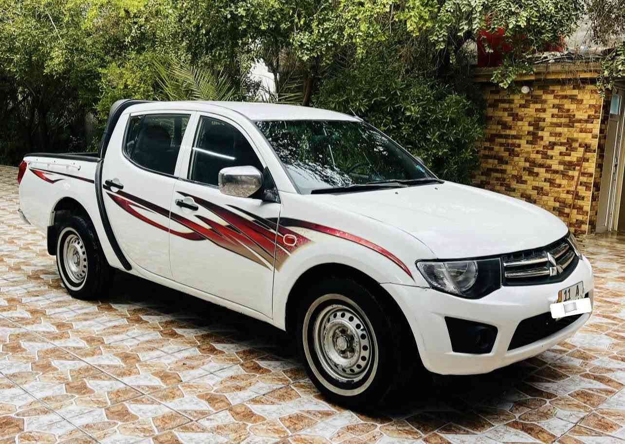 سلام عليكم
بيكم ميسيبوشي موديل 2007  رقم بغداد الجديد تحويل مباشر 
/محرك كير مكفولات /صدر جديد تخم تاير جديد /كهربائيات كلهه شغاله //

ملاحظه //السياره بيهه ثلاث قطع رش بدون دواخل 

السعرر 87 

رقم تلفون ***********
