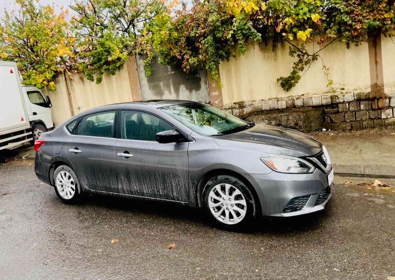 💥📣📣 نیسان سێنترە کەنەدی 💥📣📣 
سەیارەکە مۆدێلی ٢٠١٨ مواسەفات svplus کوشین هیتەر سوکانە ڤۆلیۆمە تحدیل سورحەیە پێش رادار بەسمە سلایدە بە نزبەت سبوخ سەیارەکە هیچ سبوخی نیە سەیارەک زۆر خاوێن ماوەتەوە هەندێک قۆپی هەیە بەڵام پێیوە دیار نیە دەرکەی لای سەکن پشتەوە لەگەڵ هەمان دۆسە شوختەکی بچوکی هەیە بەڵام سەیارەک زۆر زۆر خاوێنە وە سەرەکە رەقەم نوێ هەزە نوێ بە نزبەت سحری ١٢٥ مجەلی کەمو برایان ( ***********) أربيل, العراق
