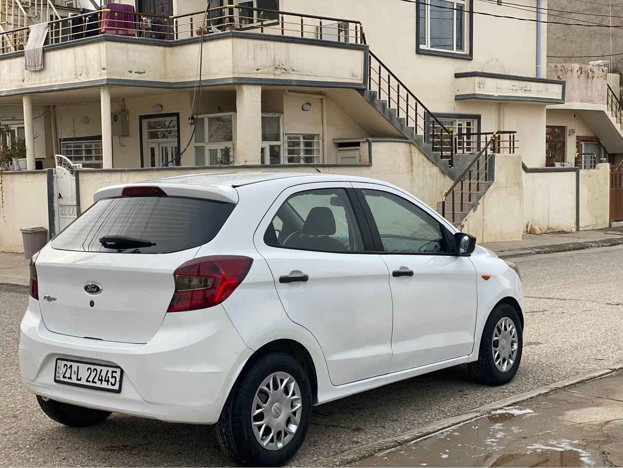 فؤرد فيكؤ مؤديل 2016نمونه سه نه وى تازه مه كينه و كئرى لؤك 2جام كاره با 4تايه ى لؤك 2بارجه و نيوى بؤياخه بئ ناوكرتن مالى دؤسته سعرى74گه لاله سليمانيم ***********فايبه رى له سه ره السليمانية, العراق
