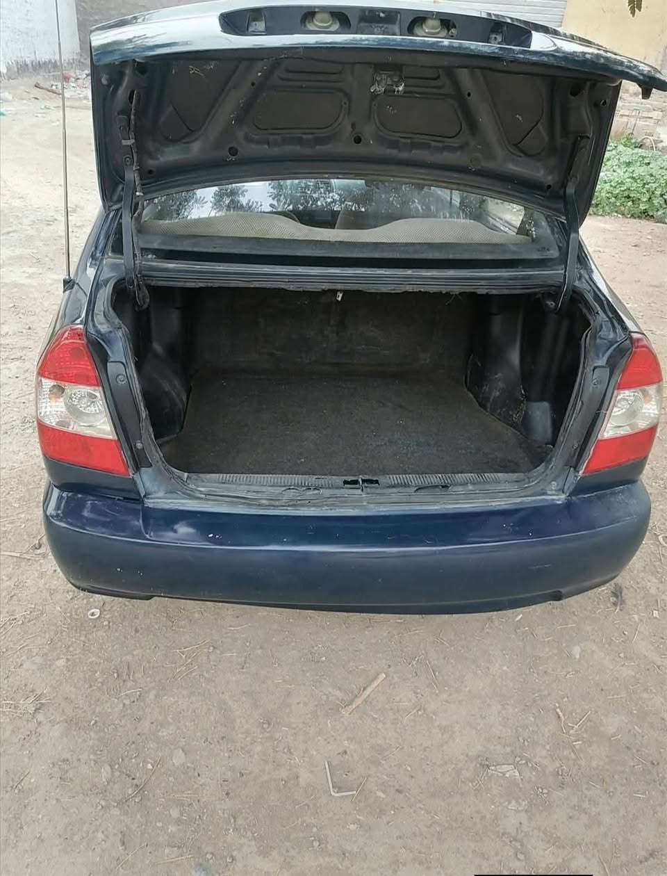 سلام عليكم اكسنت 2001 للبيع 
مكفوله من ضربه وكص وخياس 
كلها شغاله بس تبريد لا 
مصبوغه حزام اثر جراد 
سياره متعوب عليها حيل حلوه 
مال جناي مكاني الكرخ 
السعر 46 وبيها مجال 
مستعجل على بيعتها 

***********
