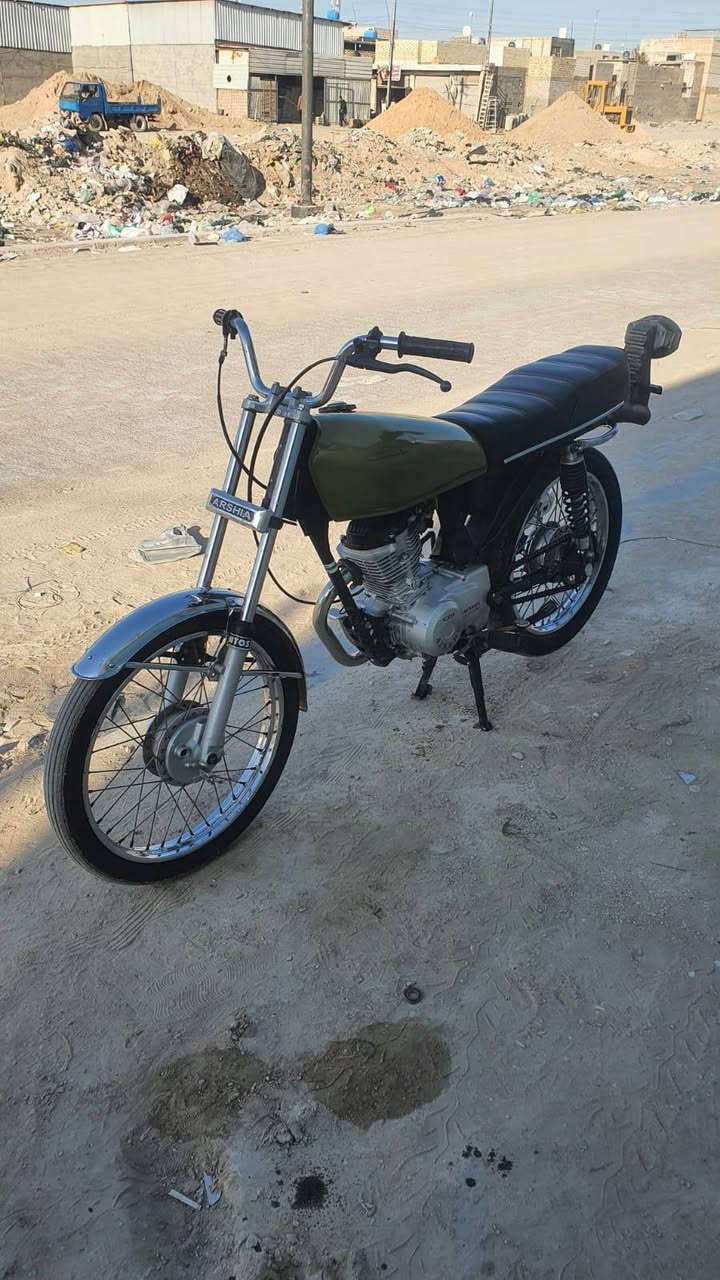 للبيع كلك كلك مديل 22 تعمير 25  دراجه تخبل ماعايزه برغي مكاني نجف شارع المطار لسعر خاص ***********
